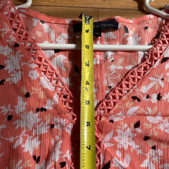 NWOT Adrienne Vittadini floral flutter short sleeve blouse - Picture 13 of 13